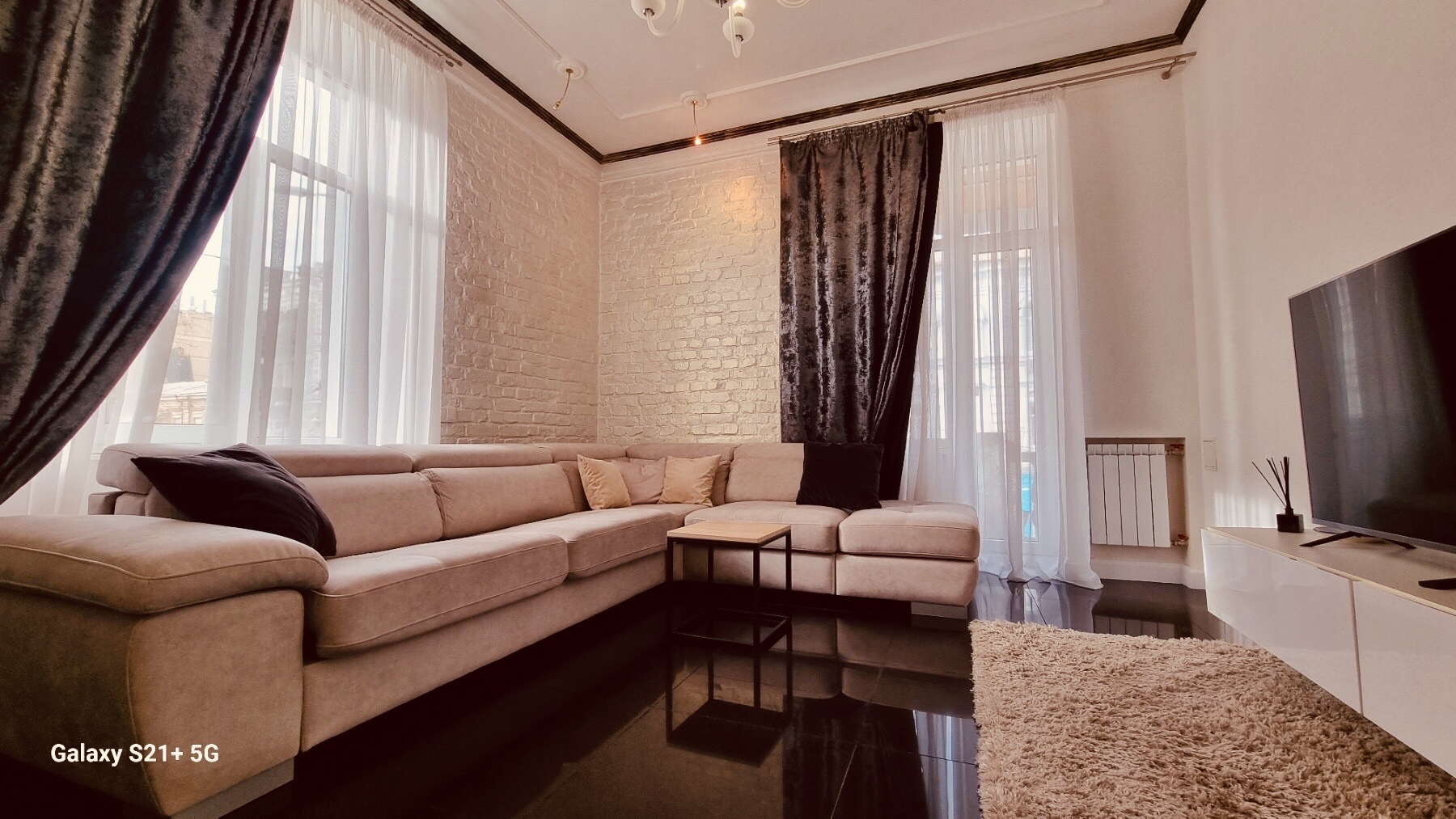 Аренда 2-комнатной квартиры 73 м², Братская ул., 10