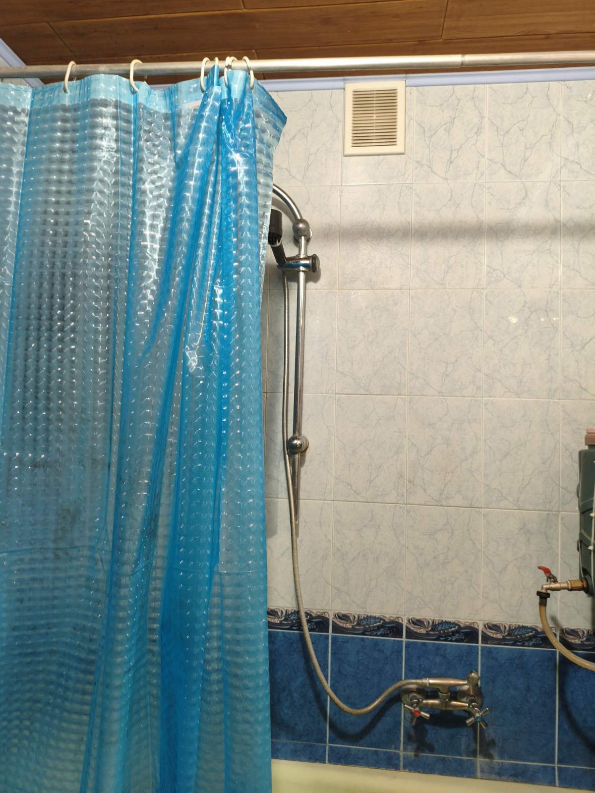 Продажа 3-комнатной квартиры 70 м², Салтівка, вул. Метробудівників