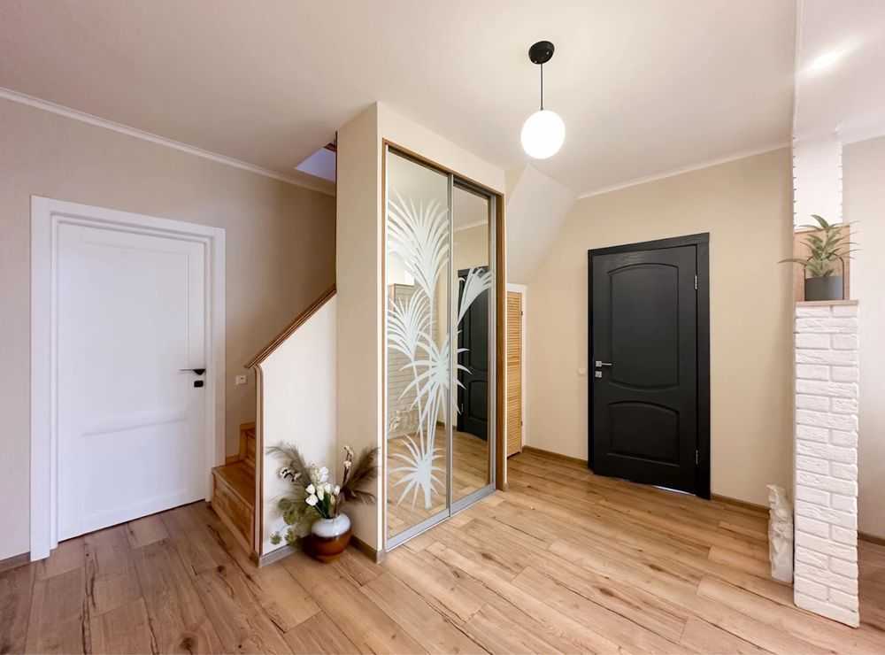 Аренда 3-комнатной квартиры 140 м², Дачная ул.
