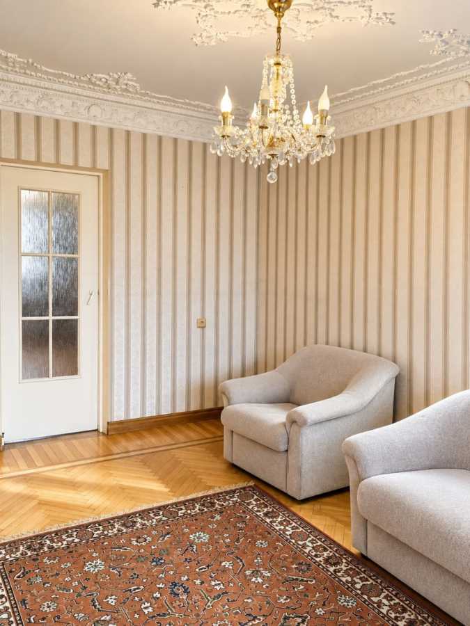 Продажа 3-комнатной квартиры 60.1 м², Зодчих ул., 36