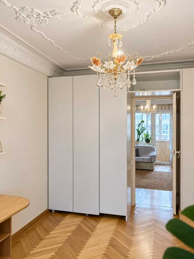 Продажа 3-комнатной квартиры 60.1 м², Зодчих ул., 36