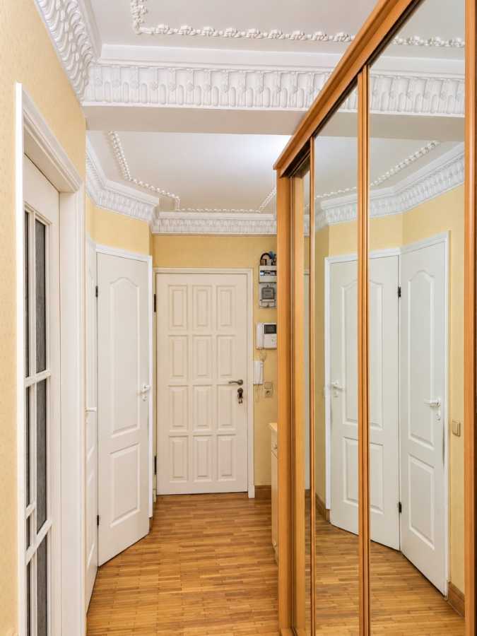 Продажа 3-комнатной квартиры 60.1 м², Зодчих ул., 36