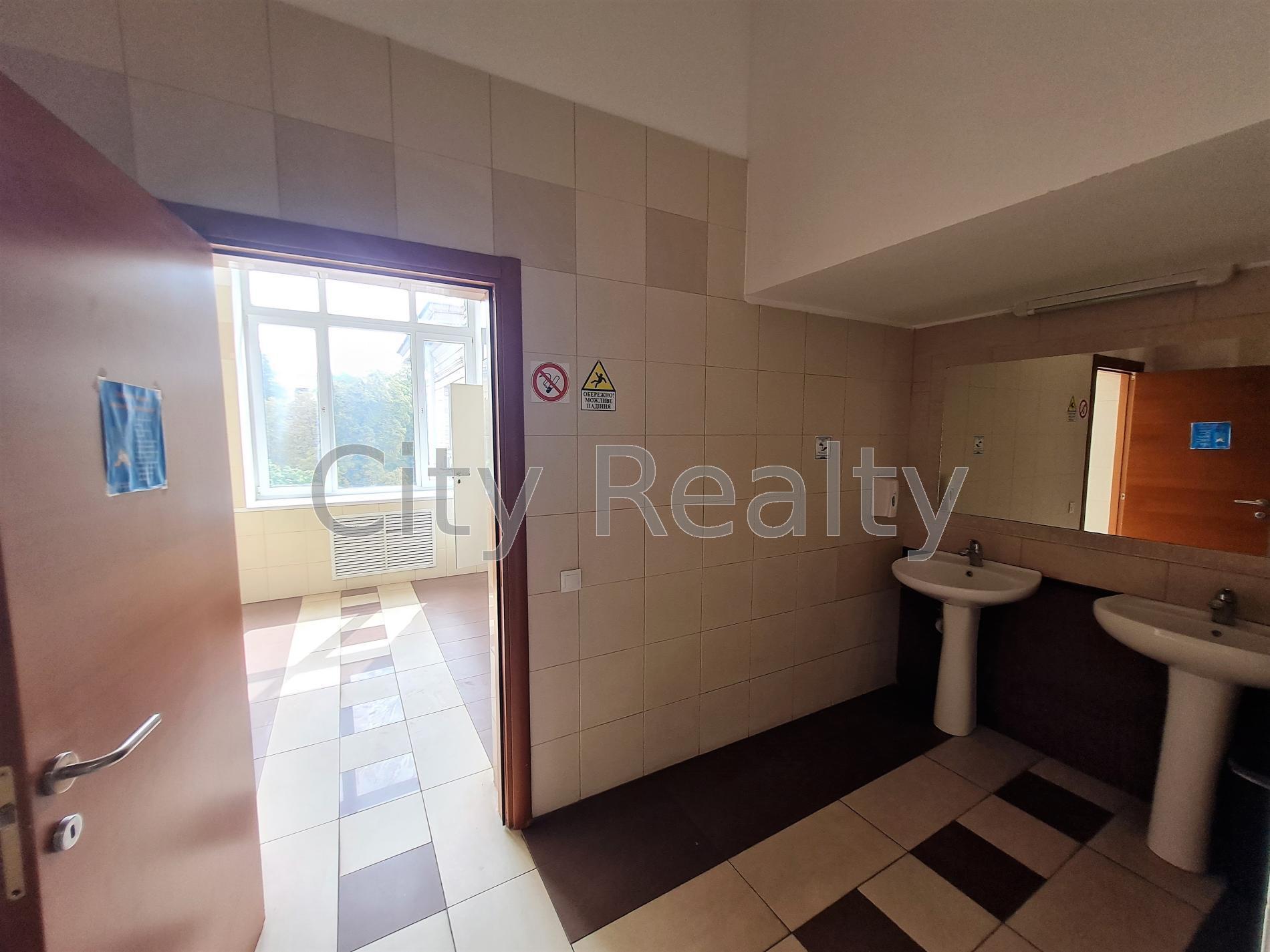 Аренда офиса 19.2 м², Крещатик ул., 7/11