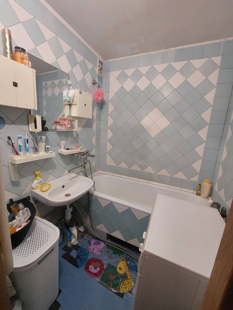Оренда 2-кімнатної квартири 55 м², Анни Ахматової вул., 6
