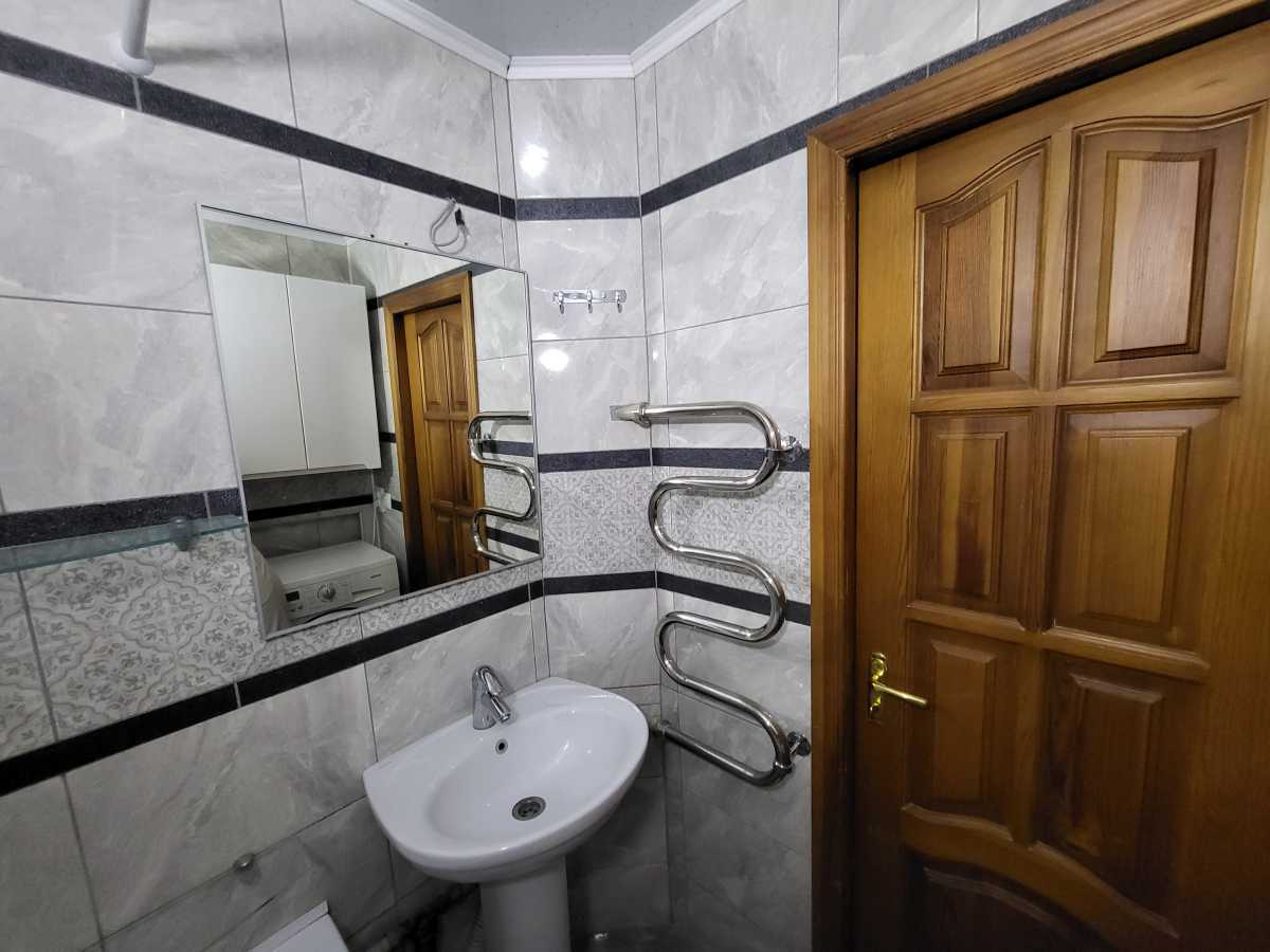 Продаж 2-кімнатної квартири 55 м², Василя Стуса вул., 23/9