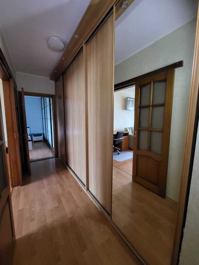 Продаж 2-кімнатної квартири 55 м², Василя Стуса вул., 23/9