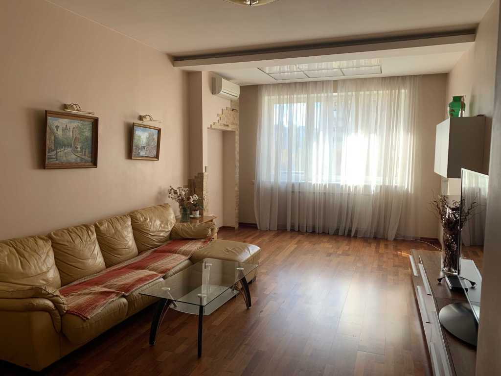 Оренда 3-кімнатної квартири 120 м², Героїв Сталінграда просп., 6 К8