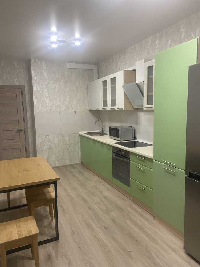 Оренда 1-кімнатної квартири 42 м², Миколи Гулака вул., 4