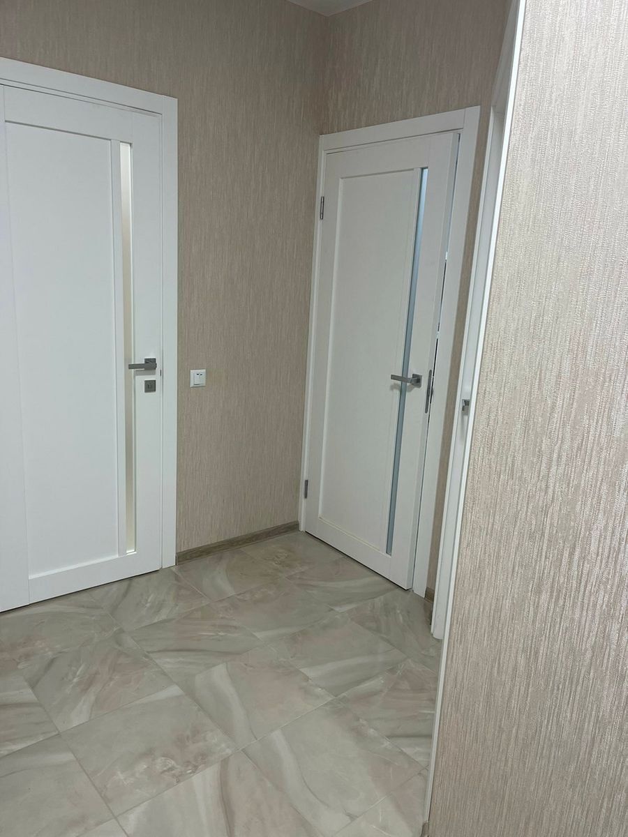 Оренда 1-кімнатної квартири 51 м², Перемоги просп., 109А