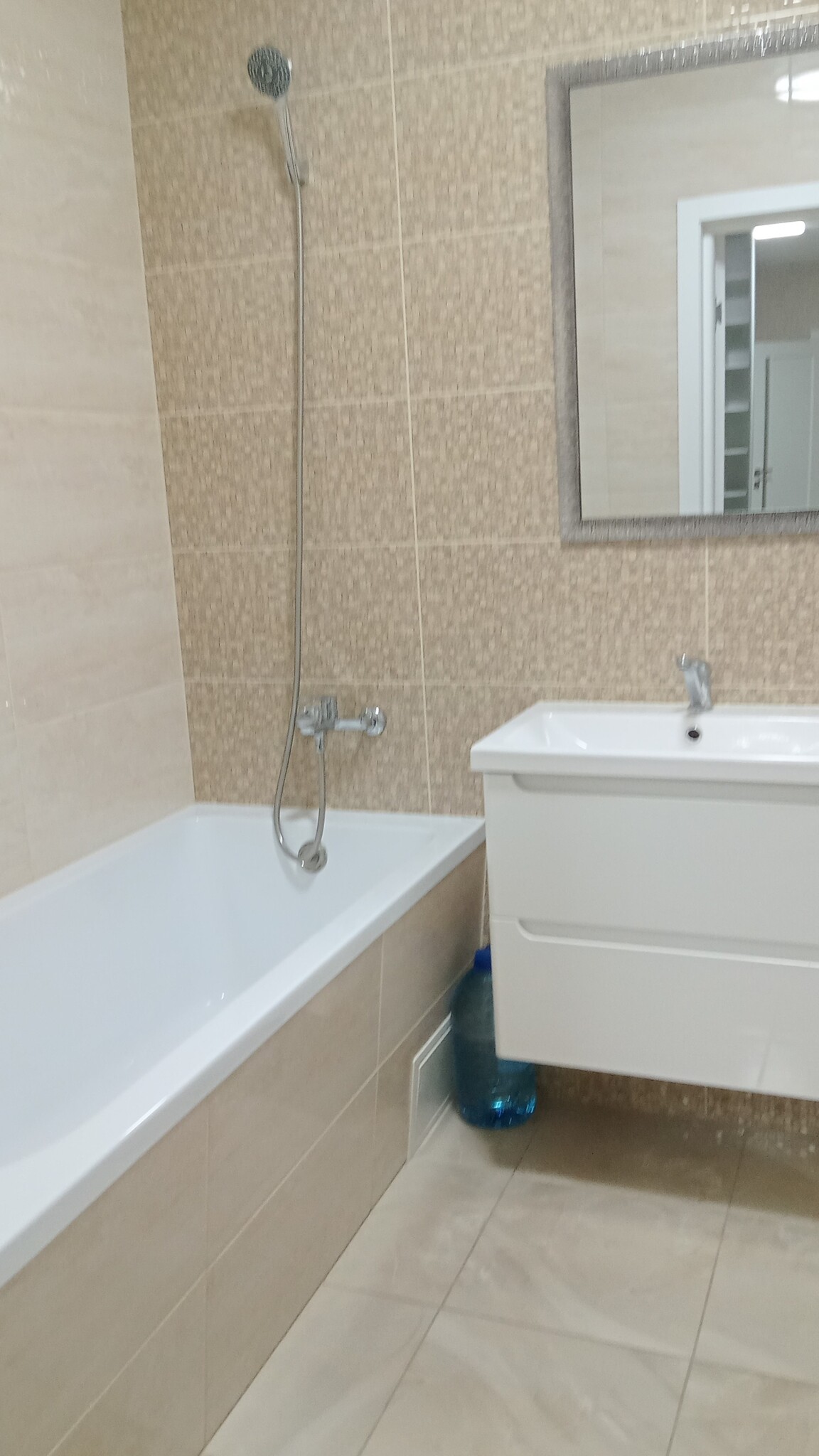 Оренда 1-кімнатної квартири 51 м², Перемоги просп., 109А