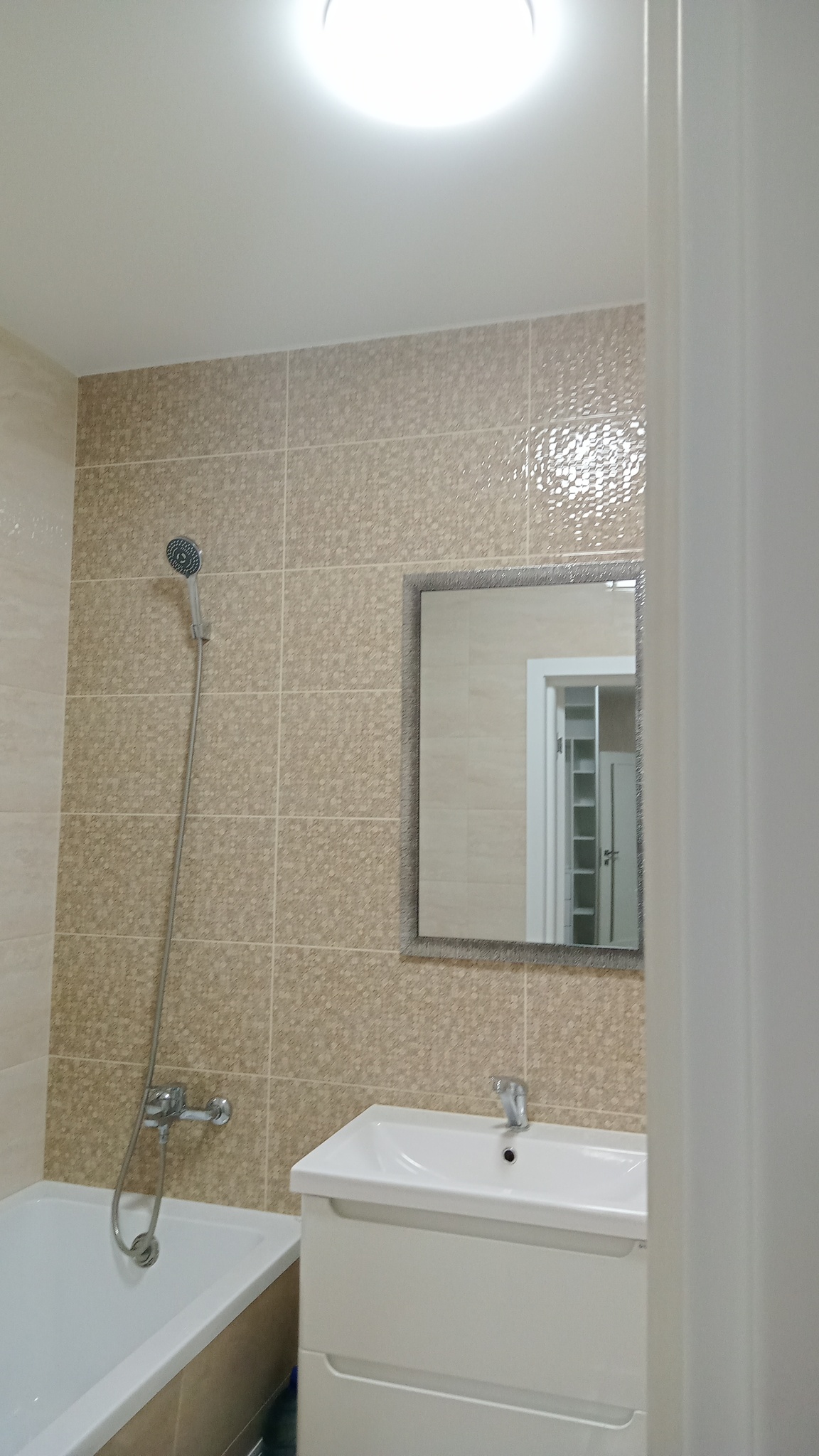 Оренда 1-кімнатної квартири 51 м², Перемоги просп., 109А