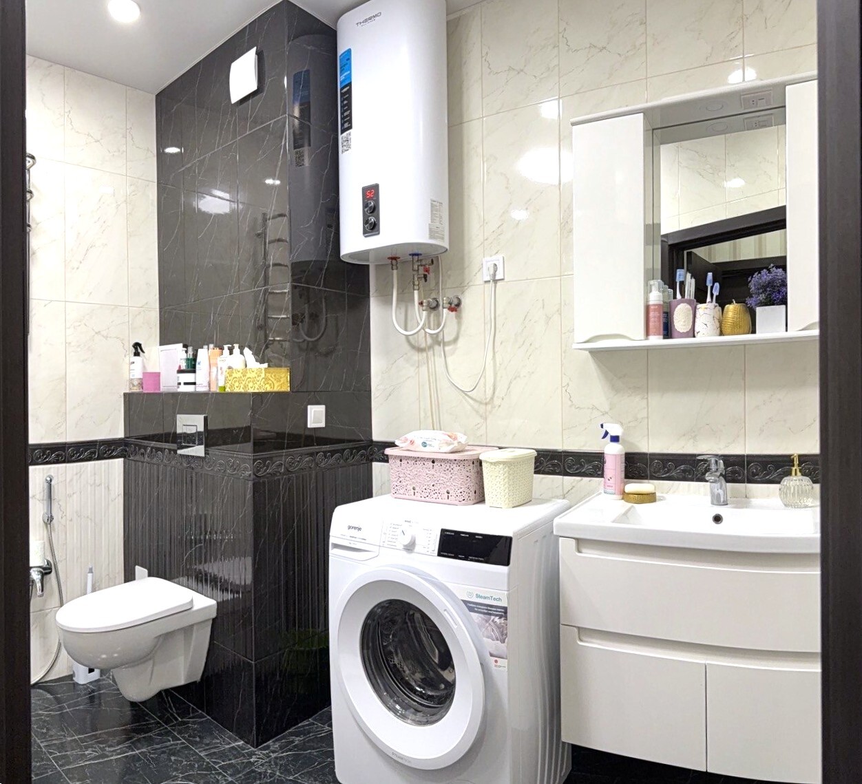 Продажа 3-комнатной квартиры 83 м², Жемчужная ул., 9
