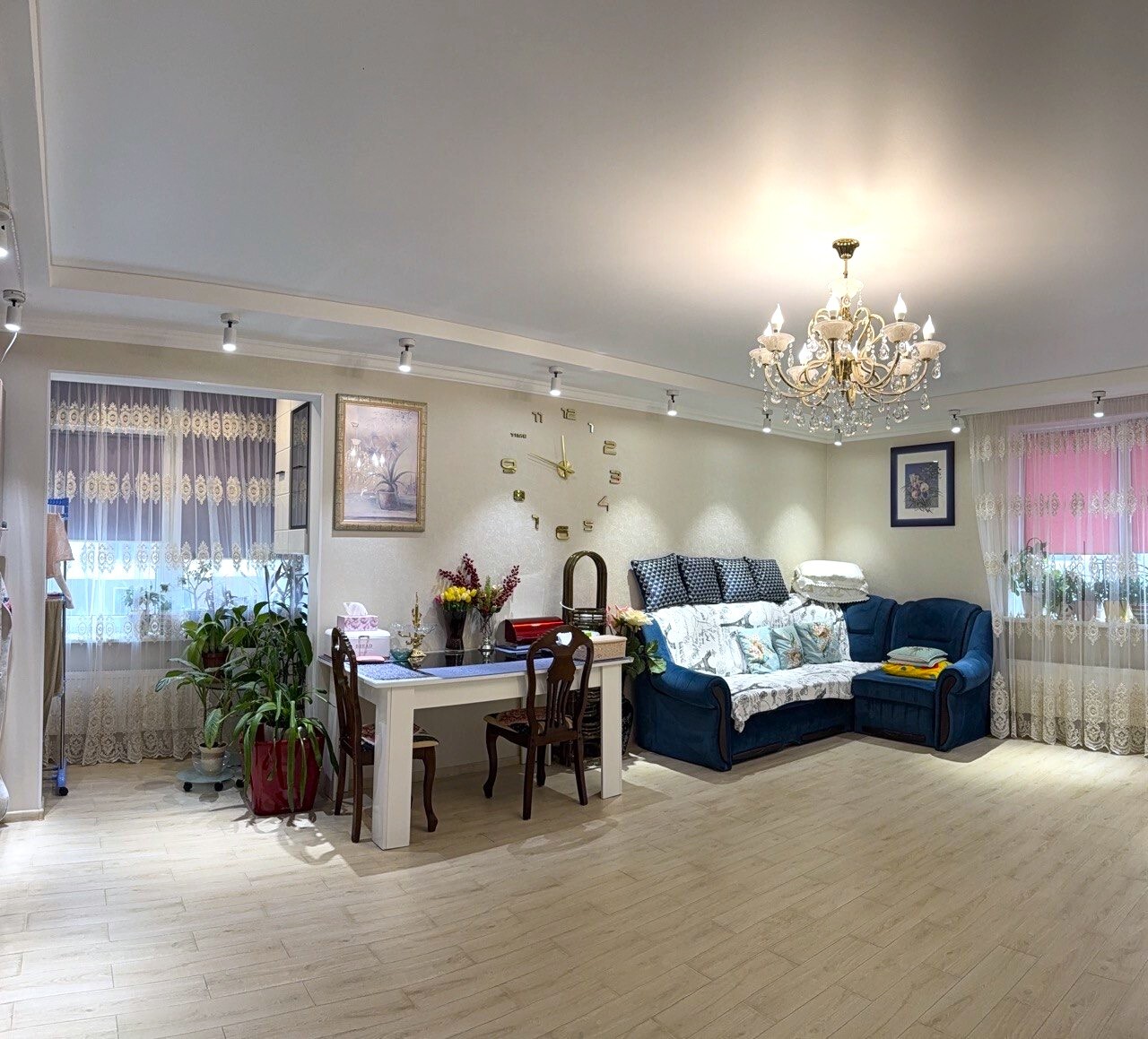 Продажа 3-комнатной квартиры 83 м², Жемчужная ул., 9