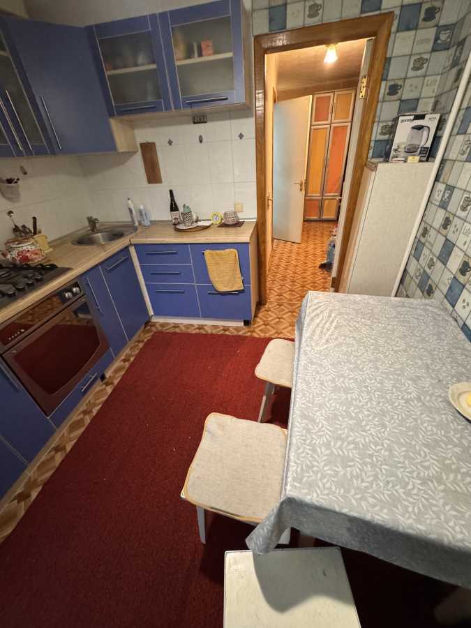 Оренда 2-кімнатної квартири 49 м², Правди просп., 96