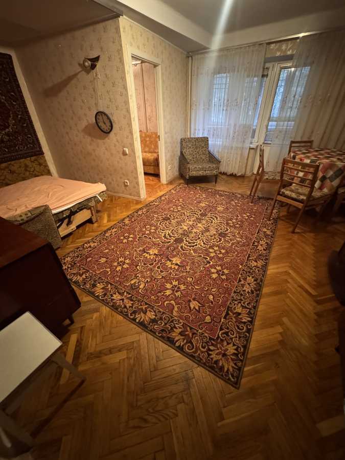 Оренда 2-кімнатної квартири 49 м², Правди просп., 96