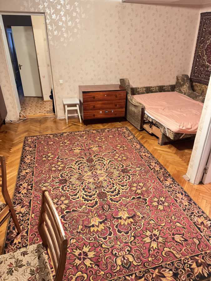 Оренда 2-кімнатної квартири 49 м², Правди просп., 96