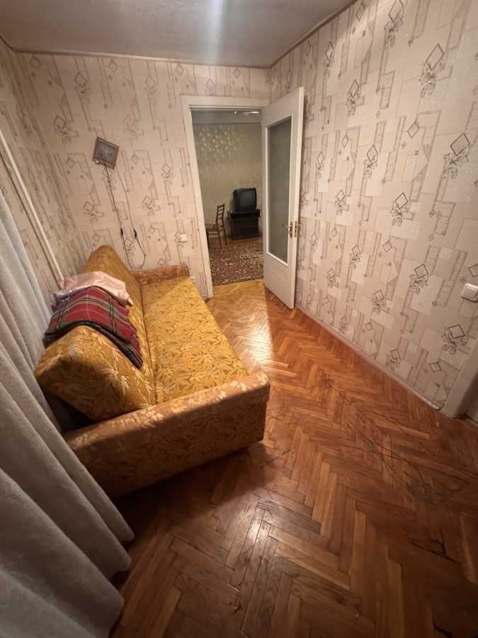 Оренда 2-кімнатної квартири 49 м², Правди просп., 96