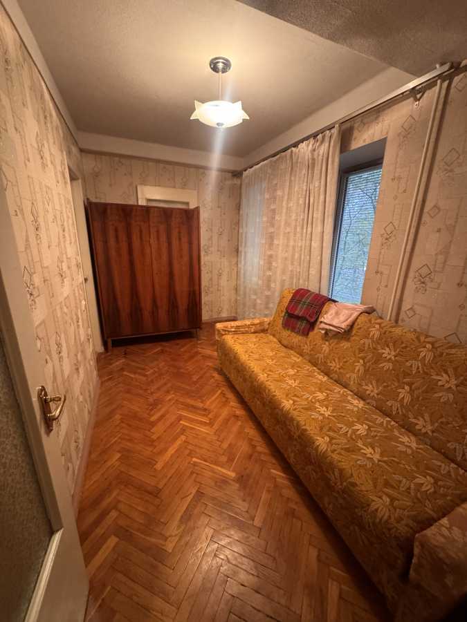 Оренда 2-кімнатної квартири 49 м², Правди просп., 96