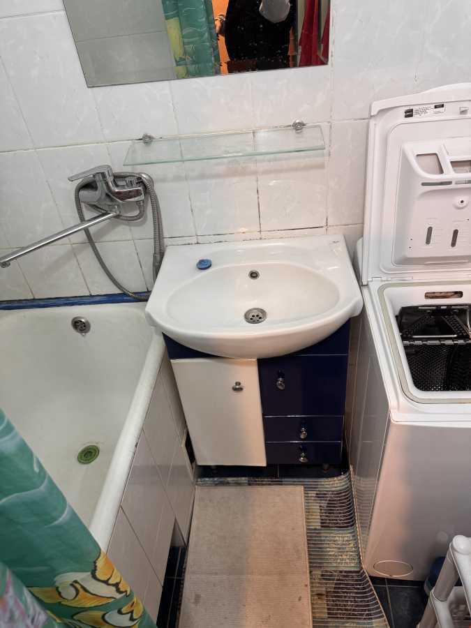 Оренда 2-кімнатної квартири 49 м², Правди просп., 96