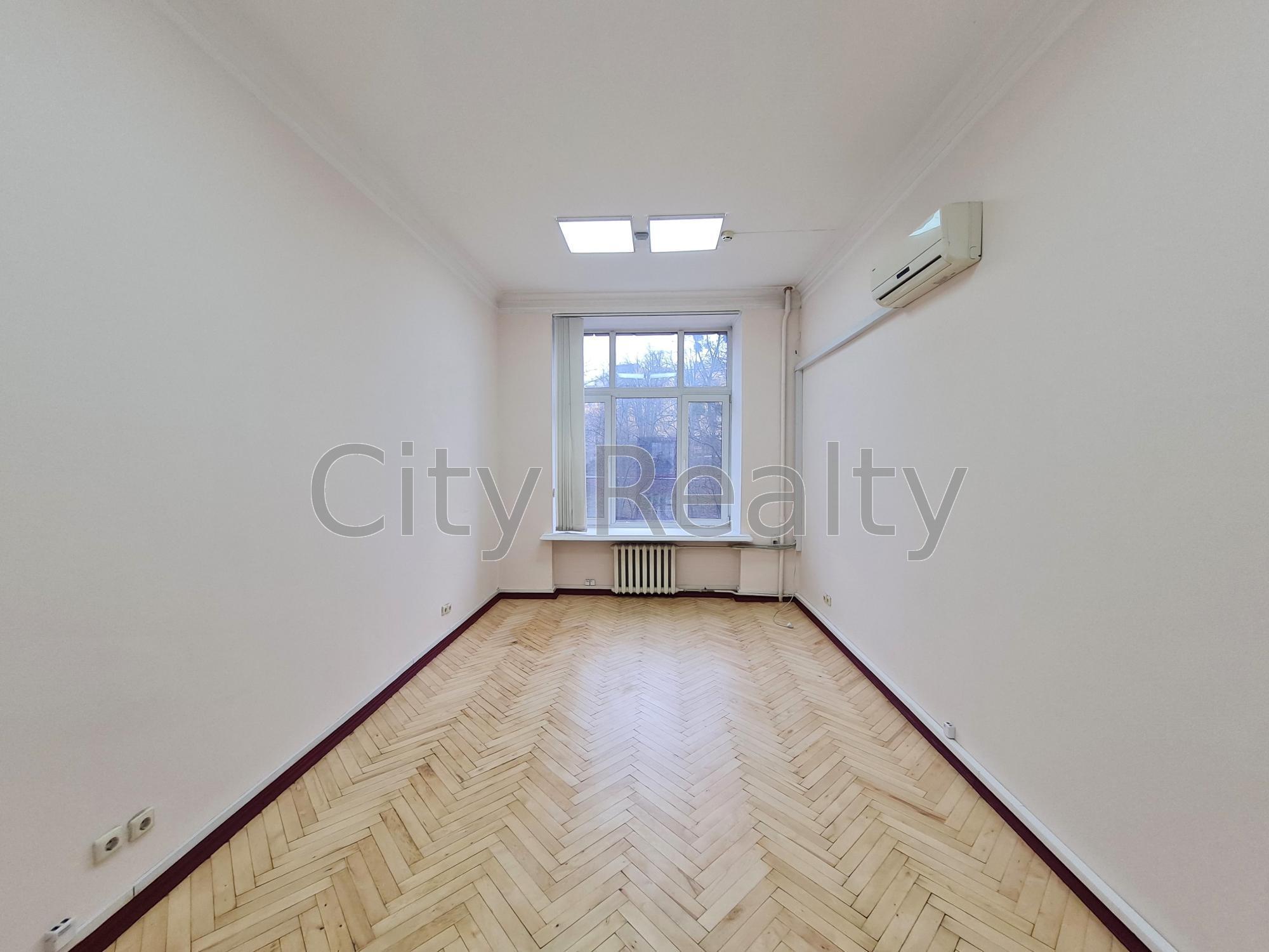 Аренда офиса 284.4 м², Крещатик ул., 7/11
