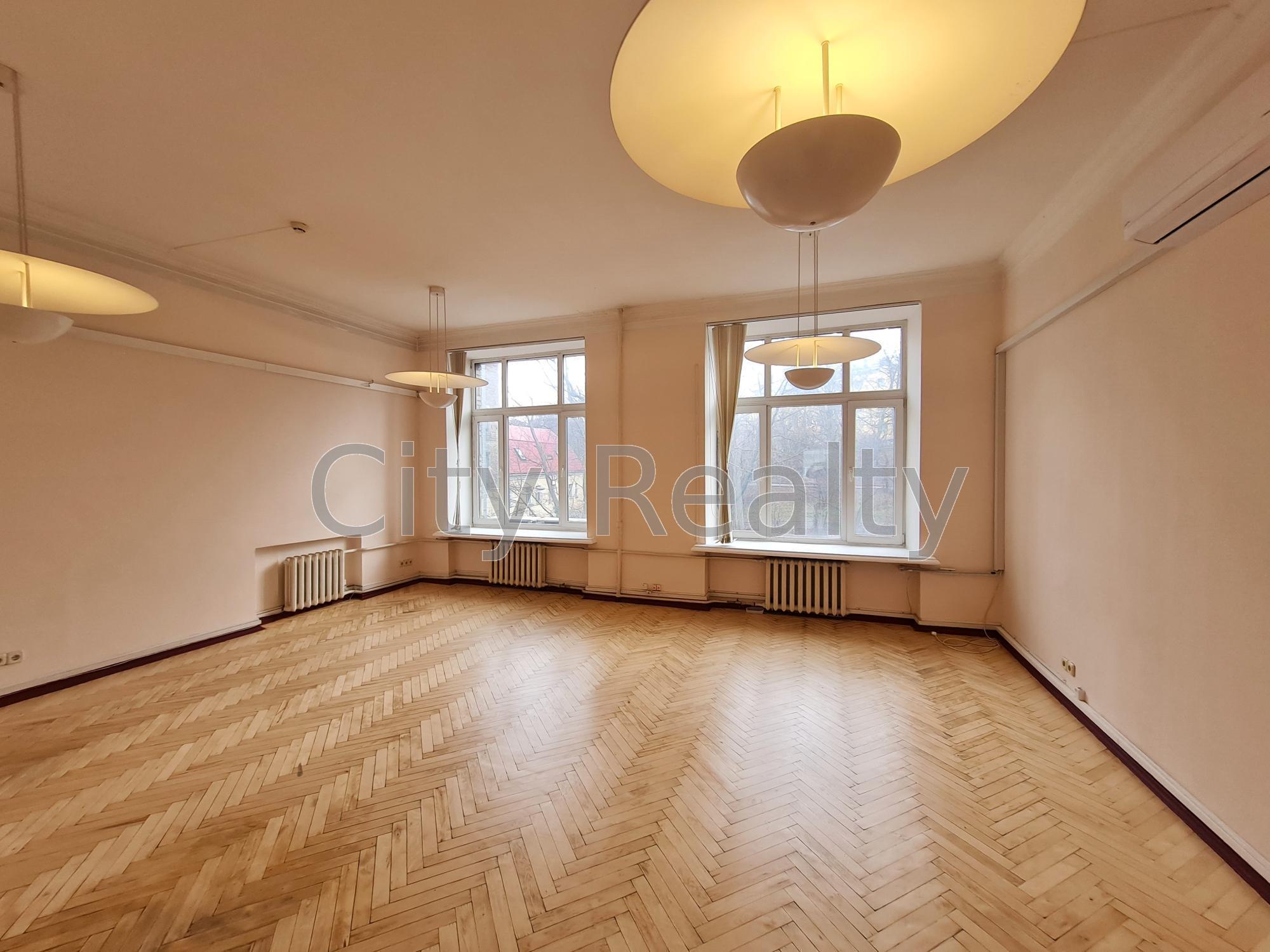 Аренда офиса 284.4 м², Крещатик ул., 7/11