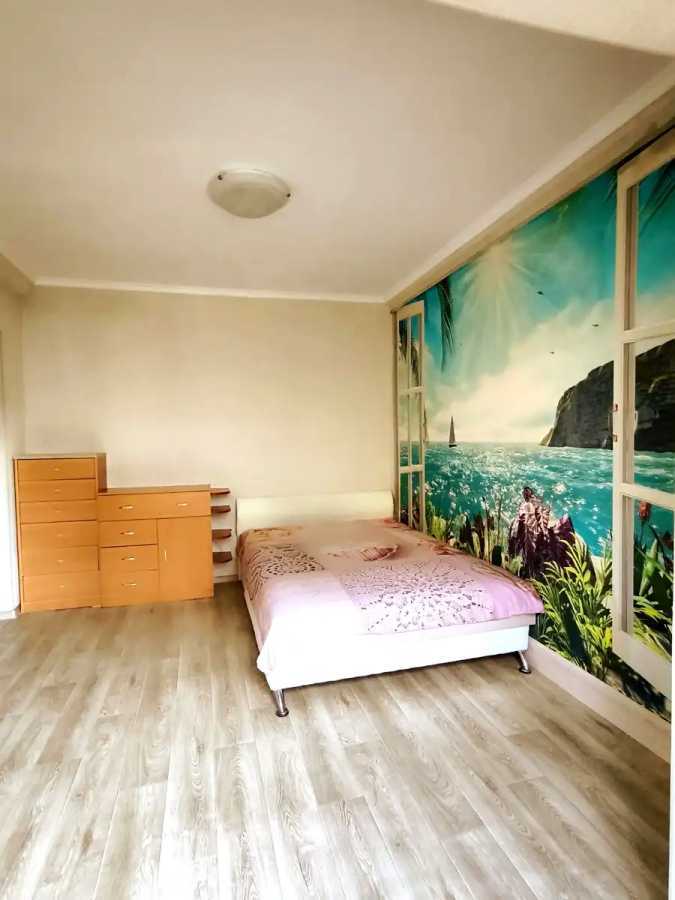 Оренда 1-кімнатної квартири 24 м², Правди просп., 88Б