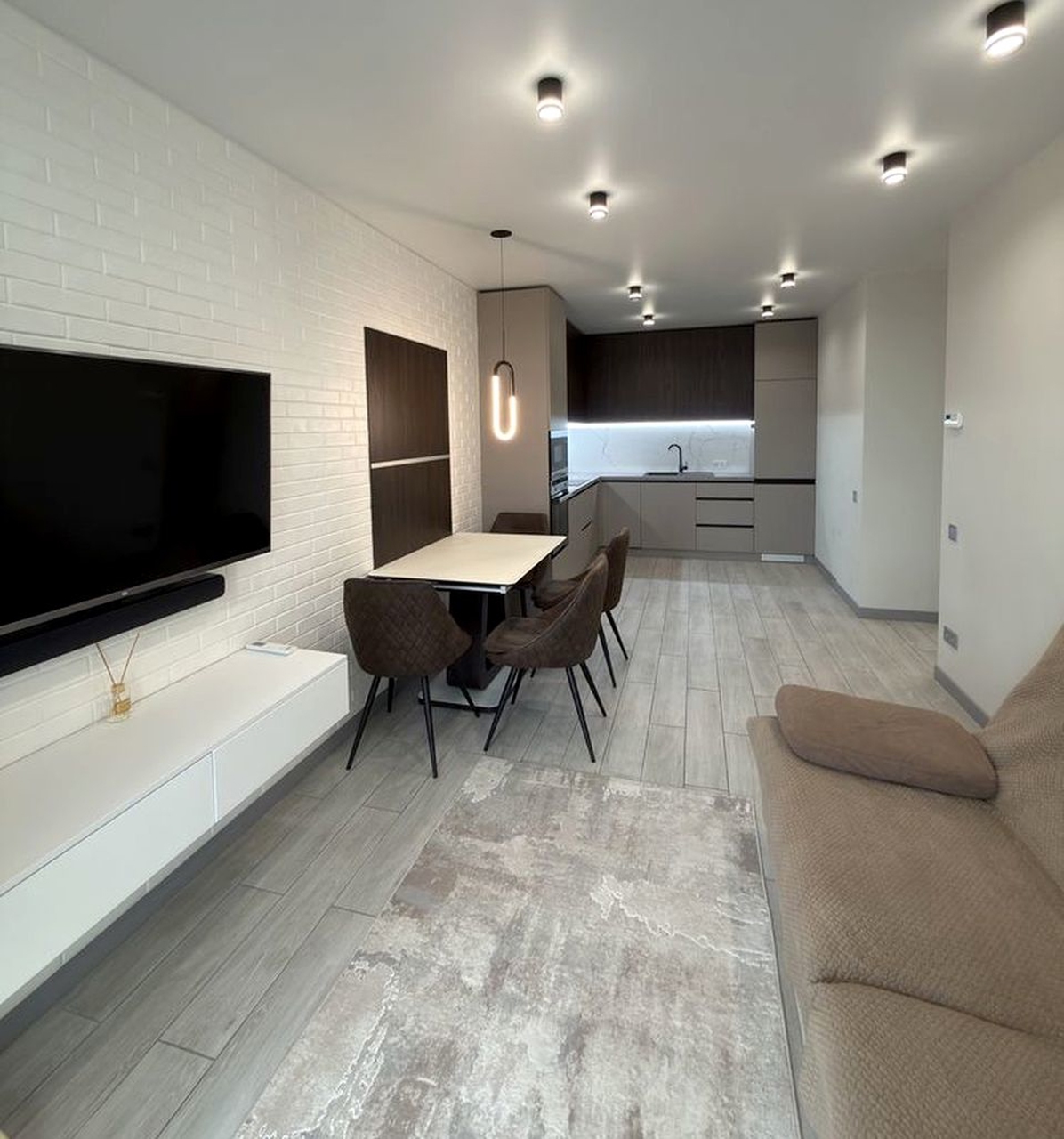 Продажа 3-комнатной квартиры 67 м², Богдана Хмельницкого ул., 11А