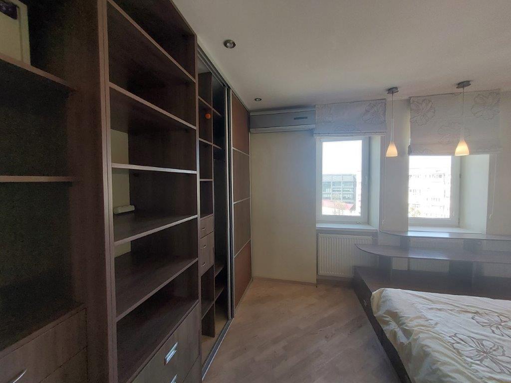 Аренда 3-комнатной квартиры 75 м², Юрковская ул., 28