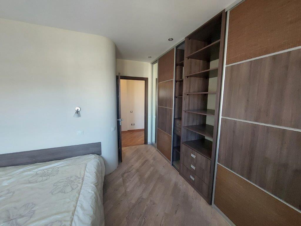 Аренда 3-комнатной квартиры 75 м², Юрковская ул., 28