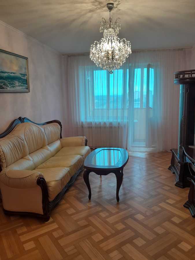 Оренда 3-кімнатної квартири 74 м², Маршала Тимошенка вул., 2М