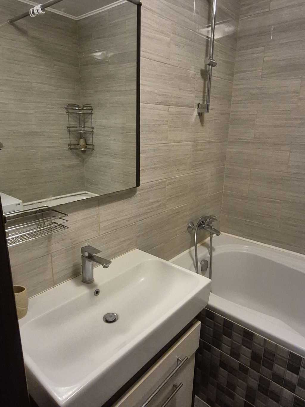 Оренда 2-кімнатної квартири 64 м², Університетська вул., 2/1