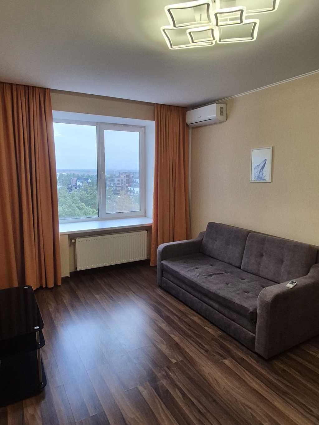 Оренда 2-кімнатної квартири 64 м², Університетська вул., 2/1