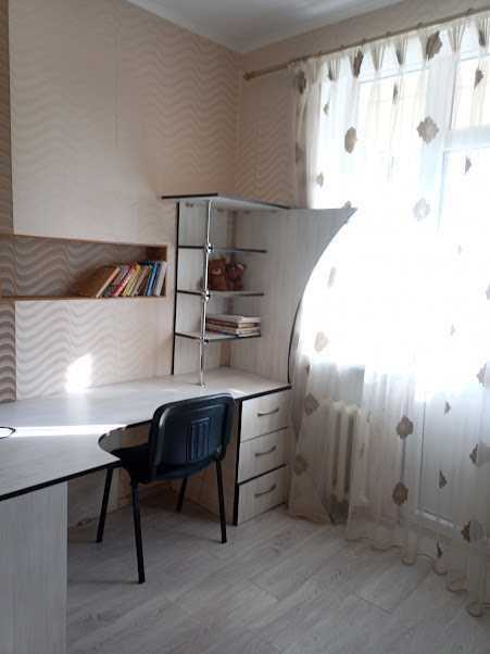 Оренда 3-кімнатної квартири 64 м², Василия Степанченко вул., 3
