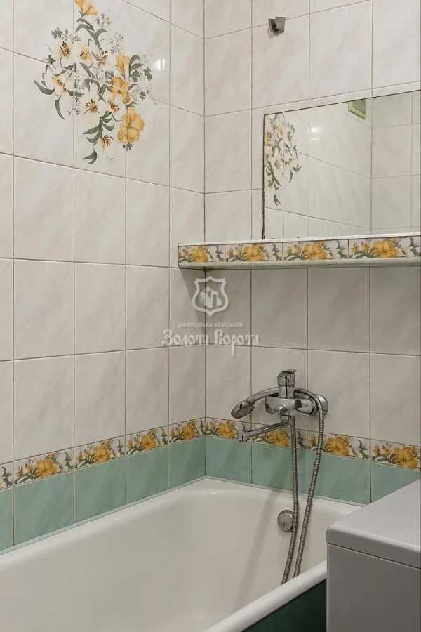Продажа 2-комнатной квартиры 46 м², Кубанской Украины ул., 29