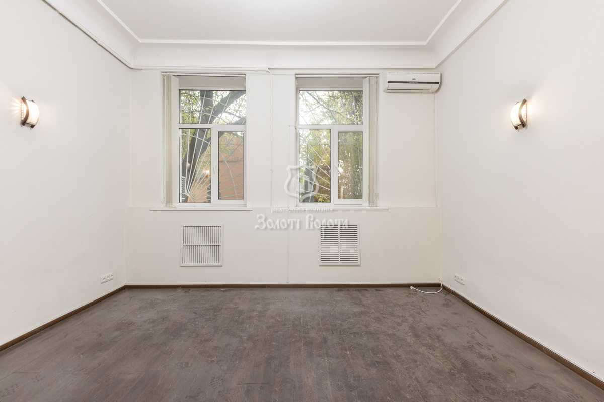 Продажа 1-комнатной квартиры 50 м², Институтская ул., 24/7