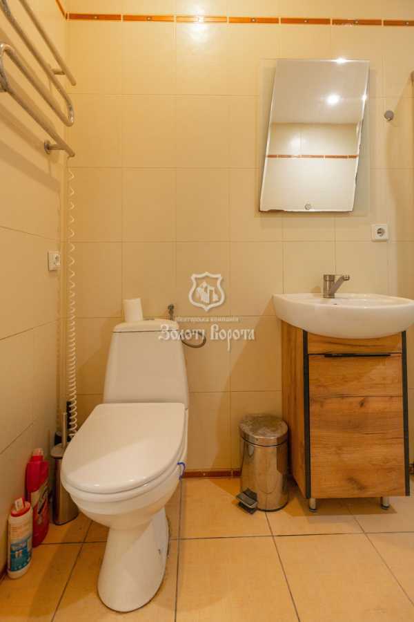 Продажа 1-комнатной квартиры 50 м², Институтская ул., 24/7