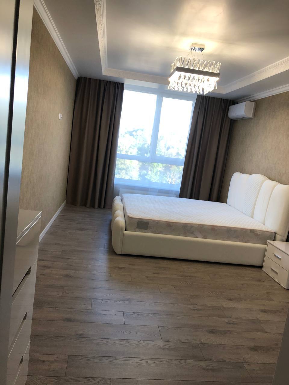 Аренда 1-комнатной квартиры 60 м², Глубочицкая ул.