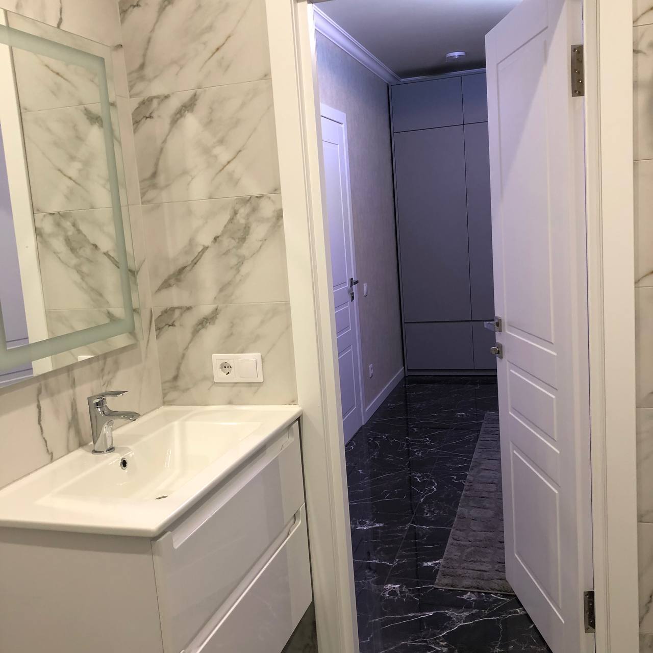 Аренда 1-комнатной квартиры 60 м², Глубочицкая ул.