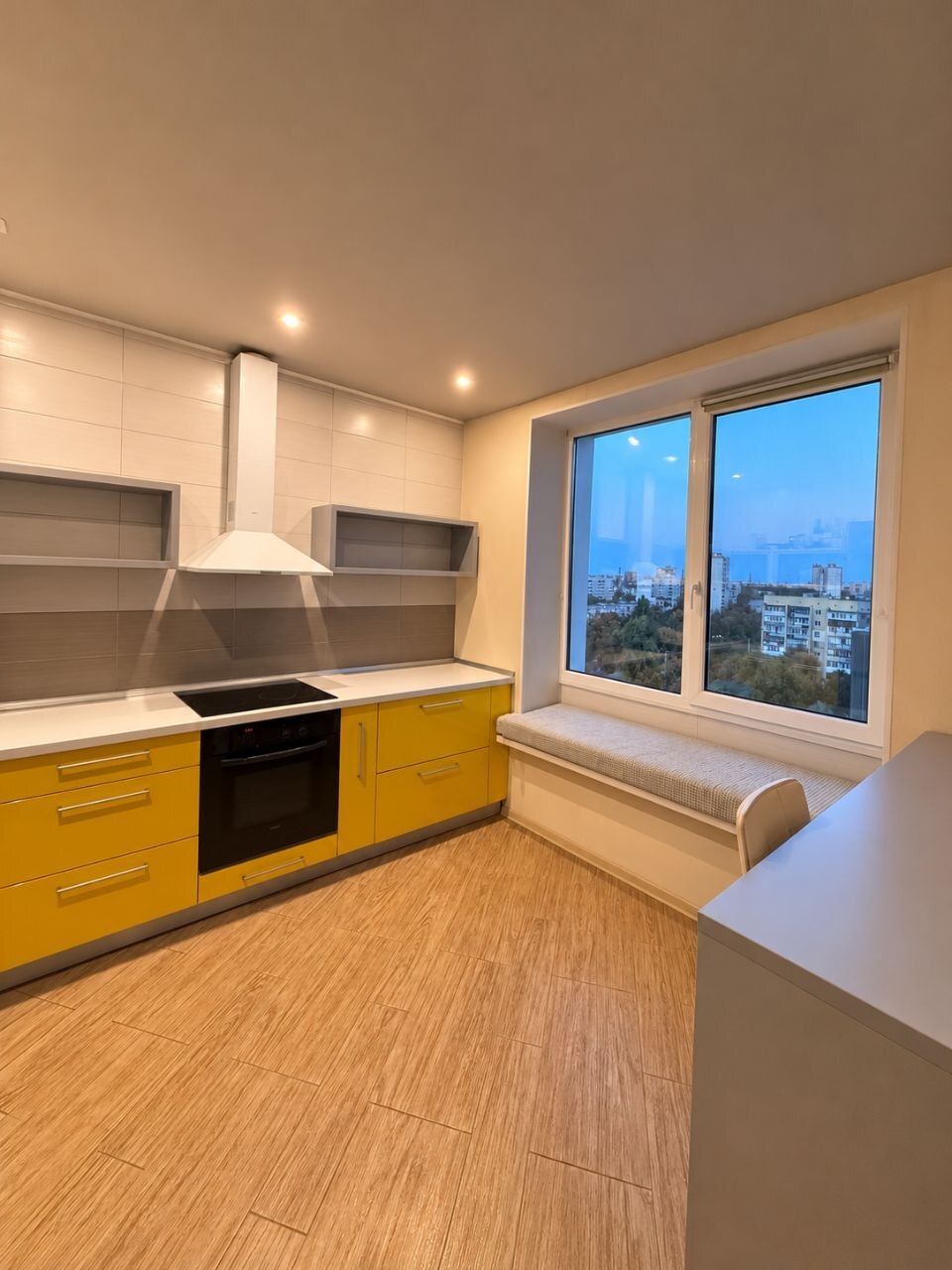 Продажа 2-комнатной квартиры 56 м², Петра Григоренко просп., 14