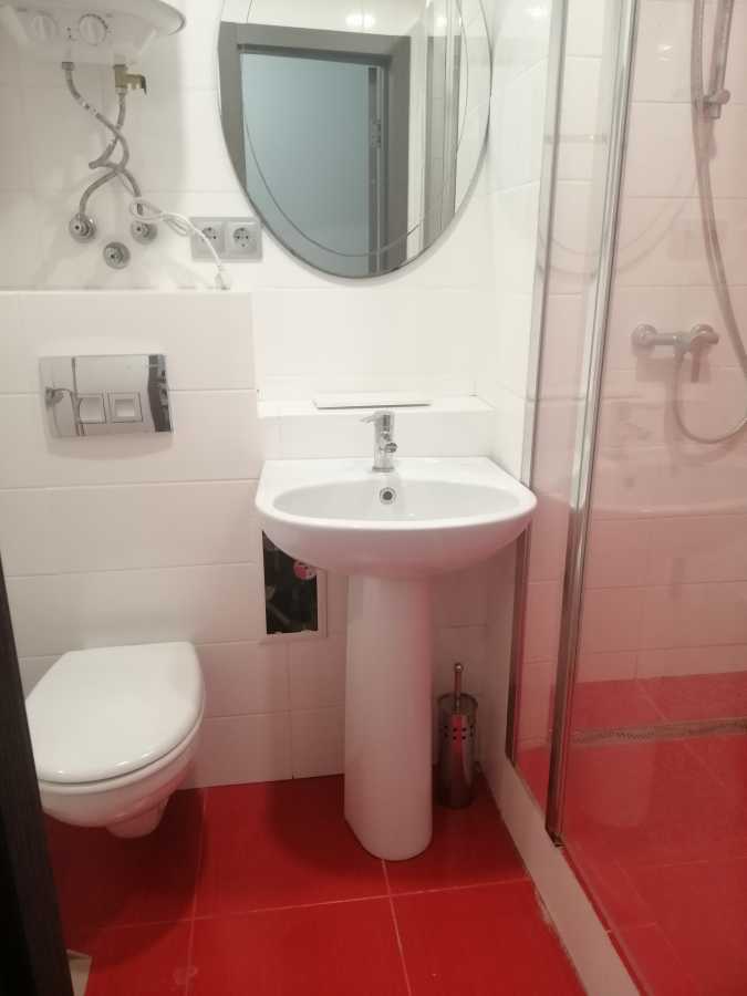 Продажа 1-комнатной квартиры 35 м², Лаврская ул., 4