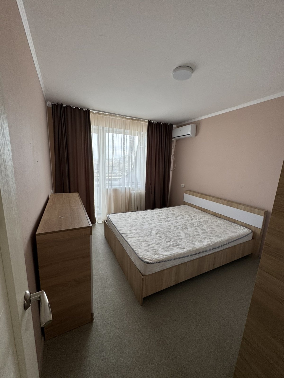 Продажа 2-комнатной квартиры 53 м², Героев просп., 31