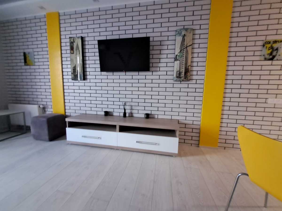 Аренда 1-комнатной квартиры 40 м², Берестейский, 5в