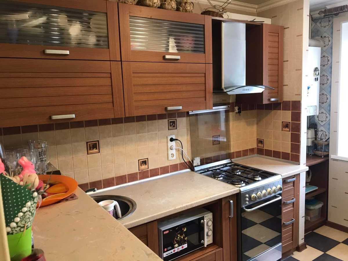 Оренда 3-кімнатної квартири 70 м², 14-а Лінія вул.