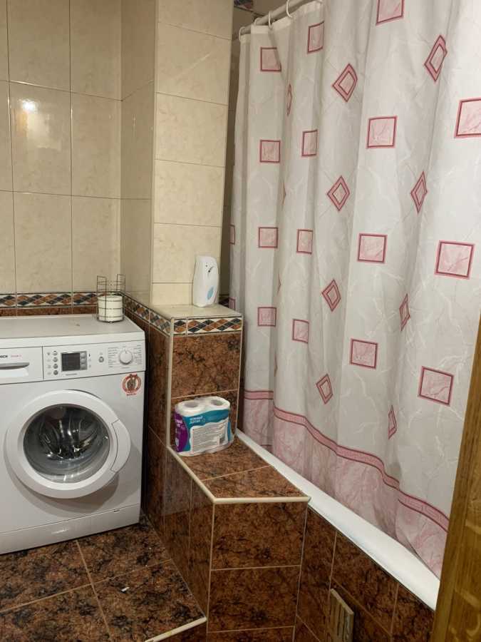 Оренда 3-кімнатної квартири 120 м², Михайлівський пров., 9-Б