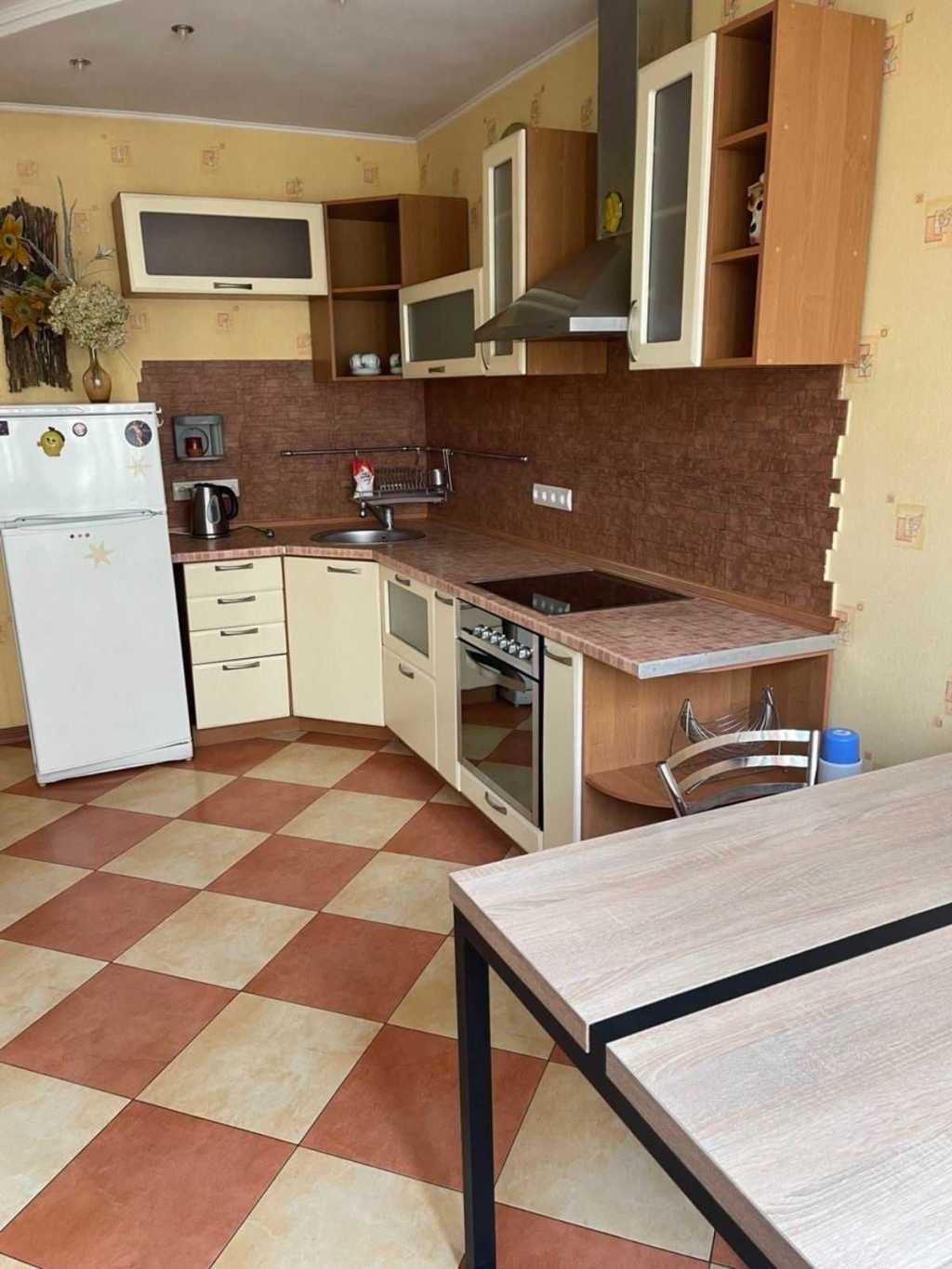 Оренда 1-кімнатної квартири 58 м², В'ячеслава Чорновола вул., 20