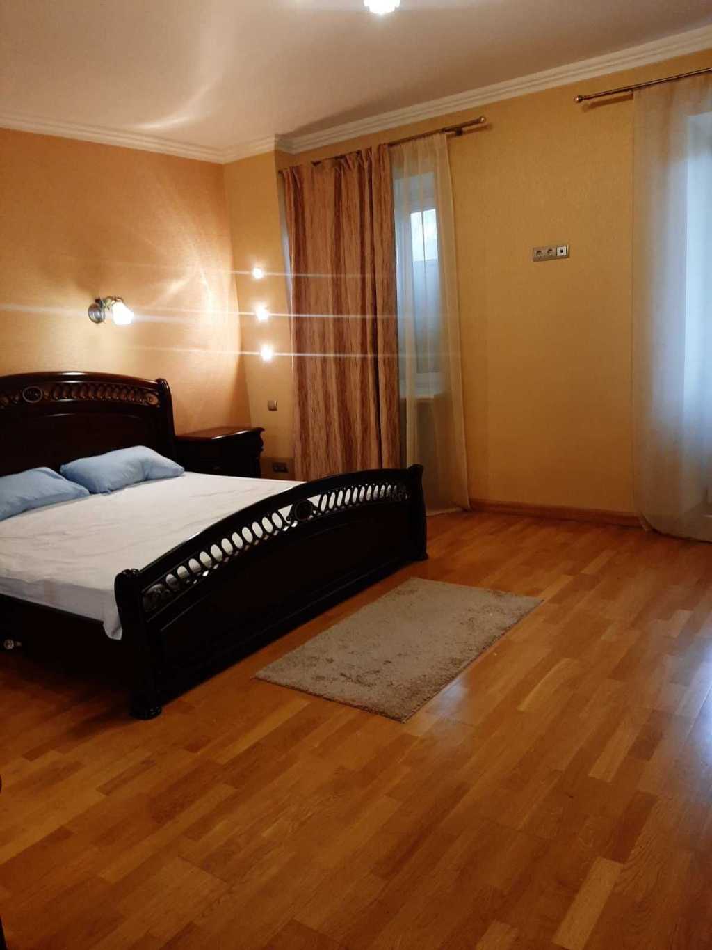 Аренда 2-комнатной квартиры 90 м², Борщаговская ул., 145