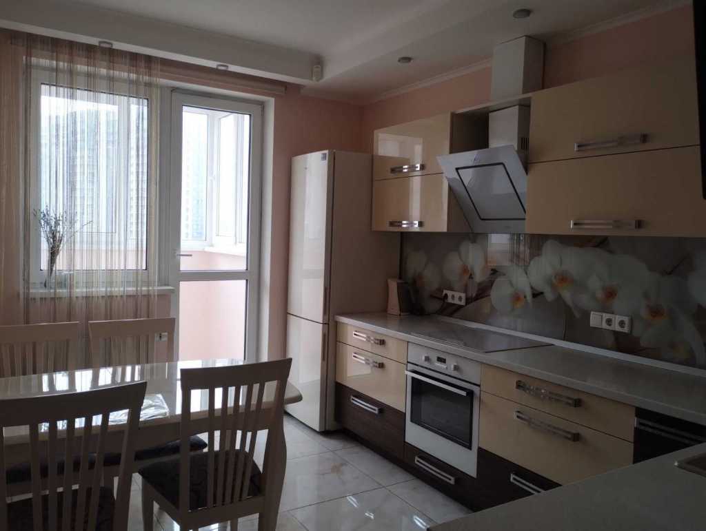 Аренда 2-комнатной квартиры 69 м², Демеевская ул., 14