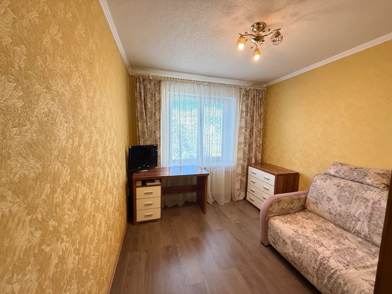 Продажа 3-комнатной квартиры 64 м², Мира просп., 51