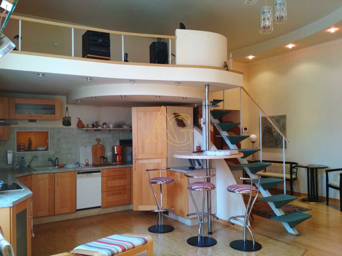 Аренда 3-комнатной квартиры 110 м², Рейтарская ул., 25