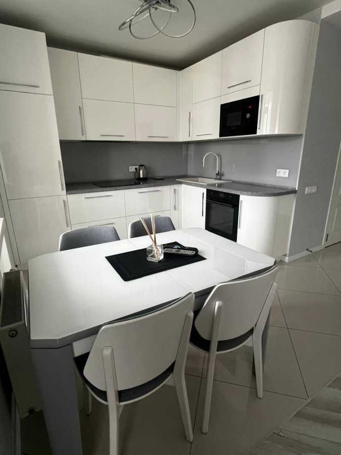 Аренда 2-комнатной квартиры 62.3 м², Киевская ул., 249